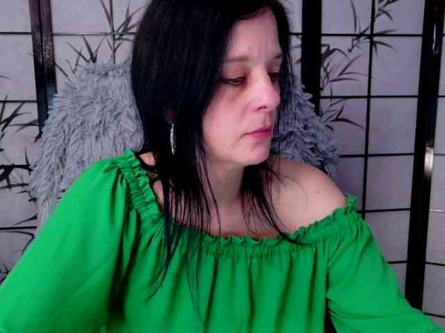 SweetLongLips webcam