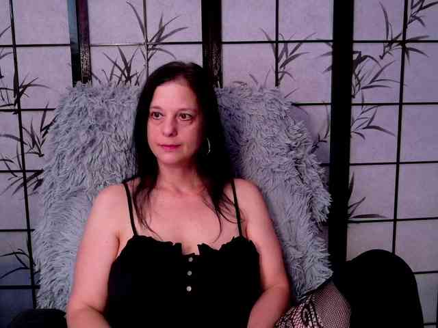 SweetLongLips webcam