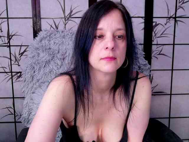 SweetLongLips webcam