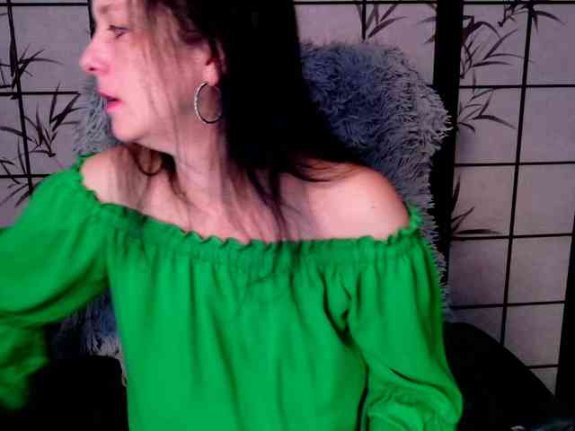 SweetLongLips webcam