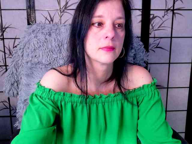 SweetLongLips webcam