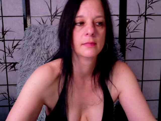 SweetLongLips webcam