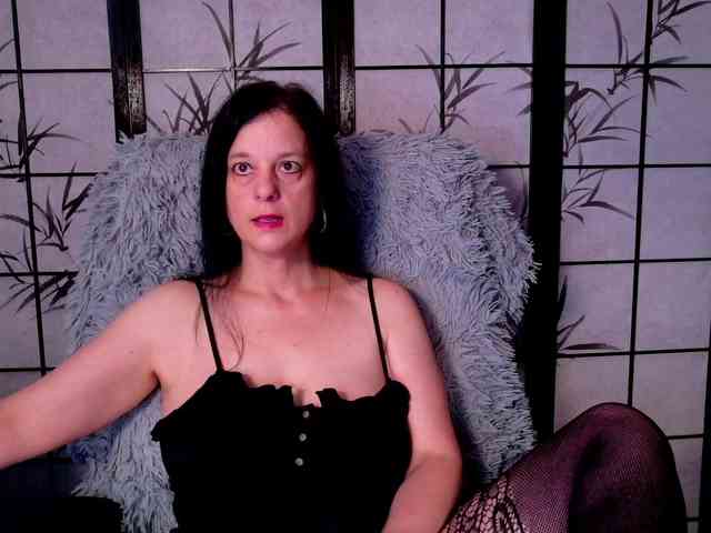 SweetLongLips webcam