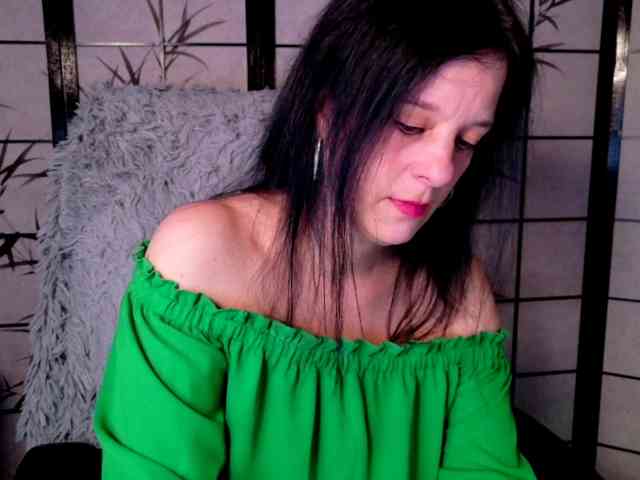SweetLongLips webcam