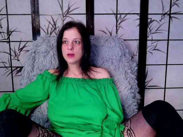 SweetLongLips webcam