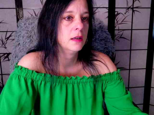 SweetLongLips webcam