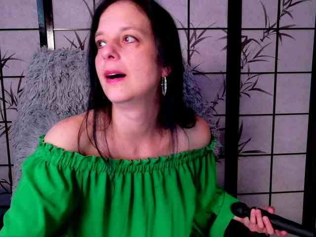 SweetLongLips webcam