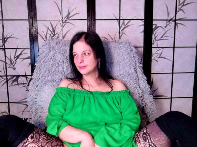 SweetLongLips webcam
