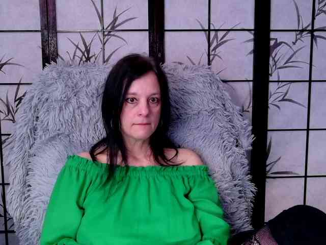 SweetLongLips webcam