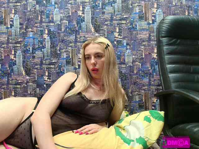 SweetBlondy