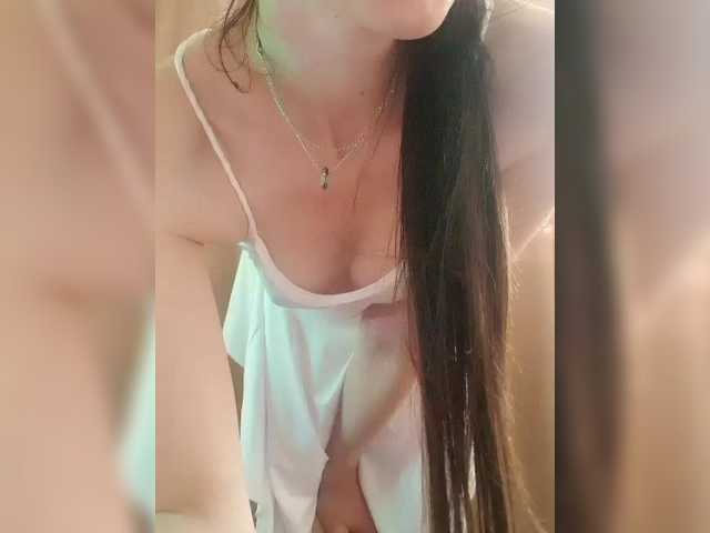 SexyQueen333 live cam on BongaCams
