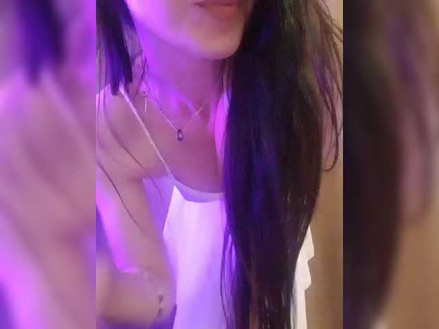 SexyQueen333 live cam on BongaCams