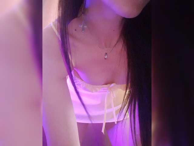 SexyQueen333 live cam on BongaCams