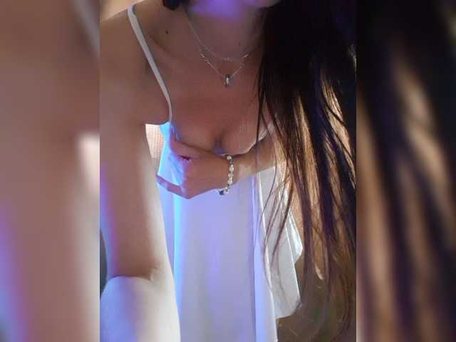 sexyqueen333 cam belle