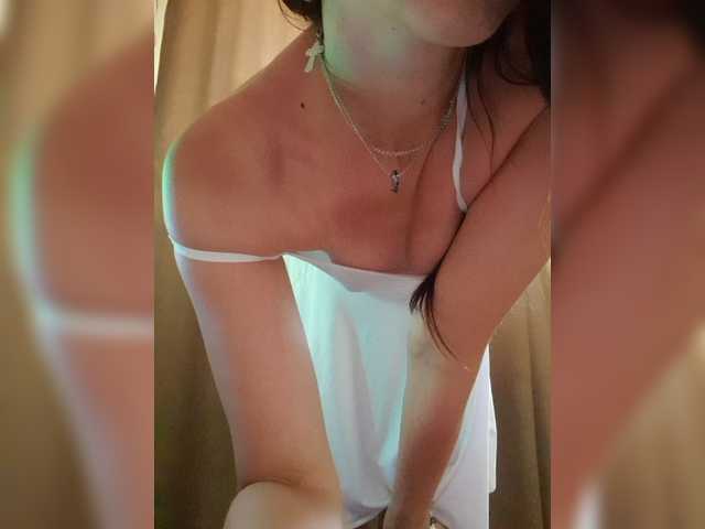 SexyQueen333 live cam on BongaCams