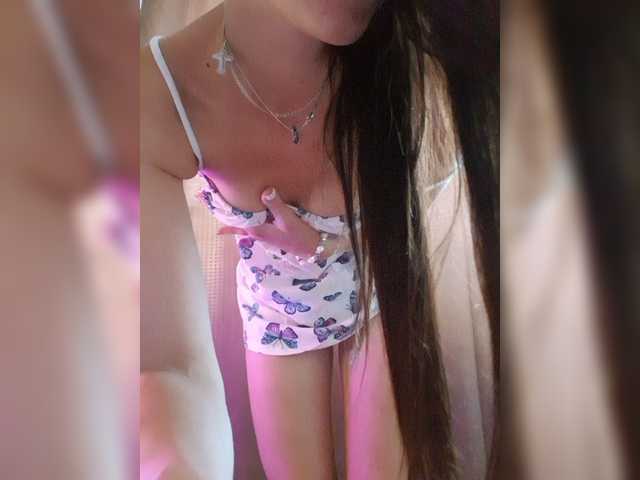 SexyQueen333 live cam on BongaCams