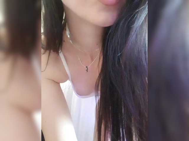 SexyQueen333's BongaCams show and profile