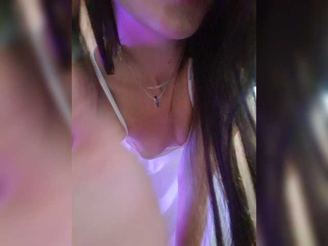 SexyQueen333 live cam on BongaCams