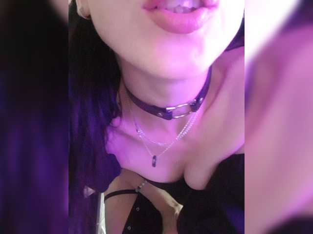 sexyqueen333 cam belle