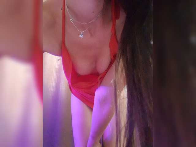 SexyQueen333 live cam on BongaCams