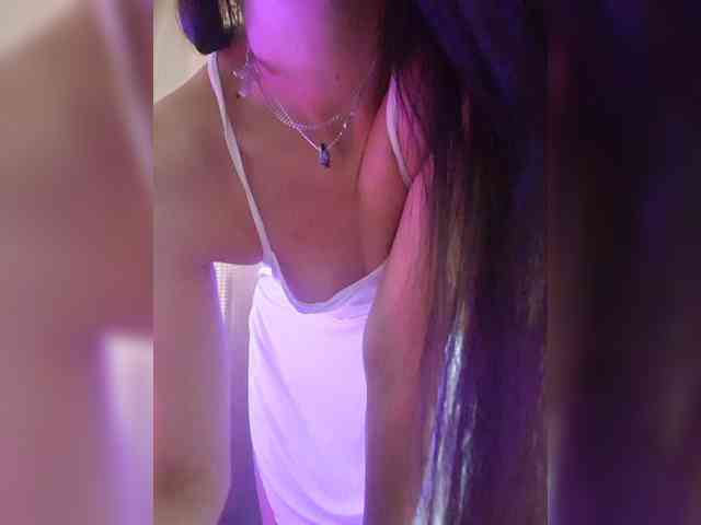 _wild_beast_'s cam show statistics and live stream
