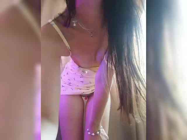 SexyQueen333 Sex Cam Show