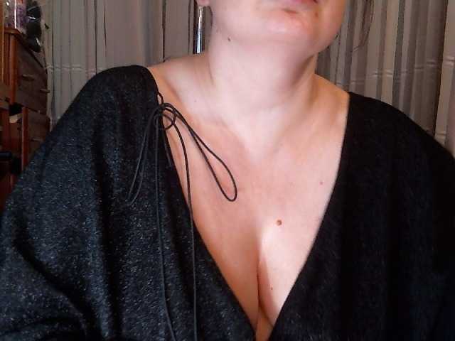 LINA2111 live cam on BongaCams