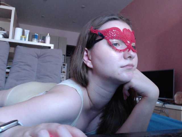 Urania33 live cam on BongaCams