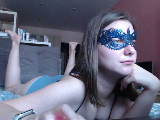 Urania33 live cam on BongaCams