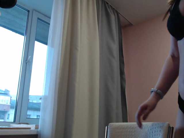 le modèle BahamaNight est en webcam porno dans un show sur le site bongacams, il possède les tags suivants: White/Caucasian,Brunette,Shaved