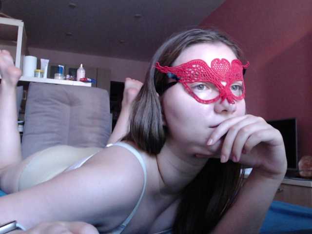 Urania33 live cam on BongaCams