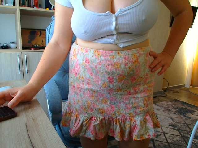 rosewind8 live cam on BongaCams