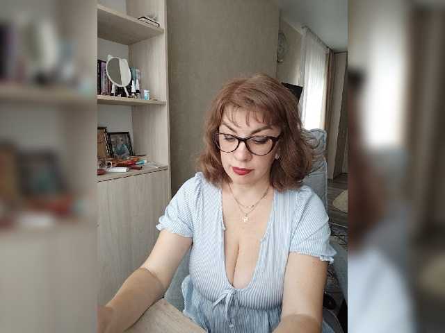 _Brionia_ live cam on BongaCams