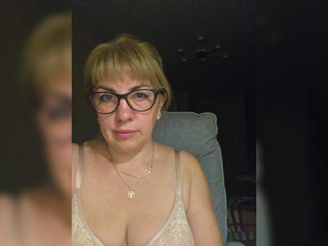 rosewind8 live cam on BongaCams