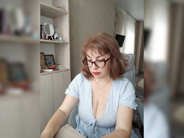 _Brionia_ live cam on BongaCams