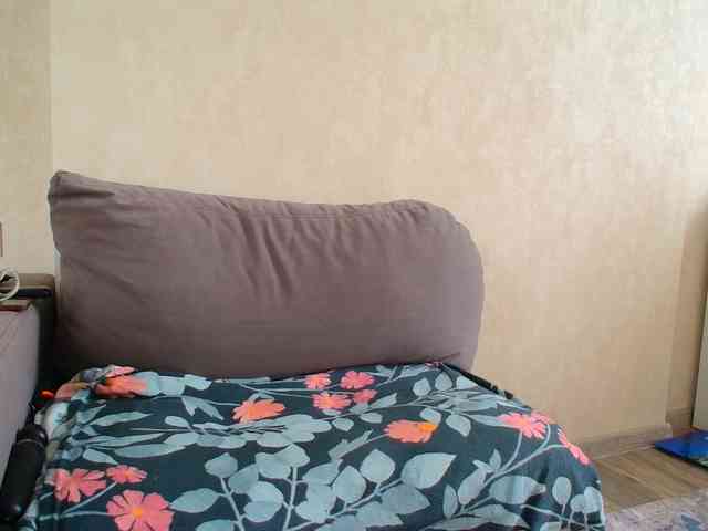 _Brionia_ webcam