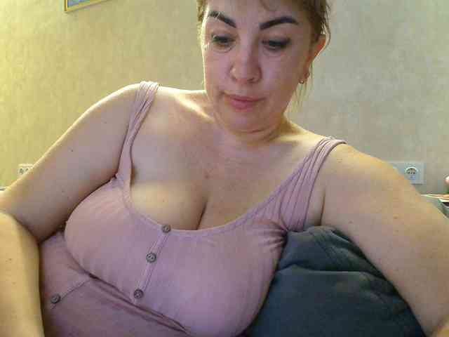 _Brionia_ webcam