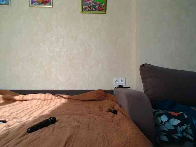 _Brionia_ webcam