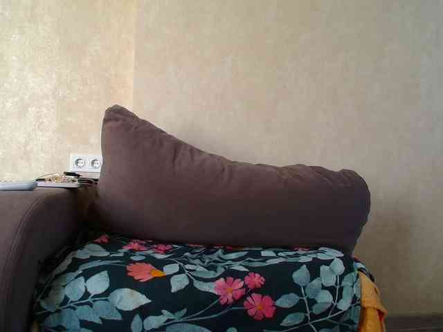 _Brionia_ webcam