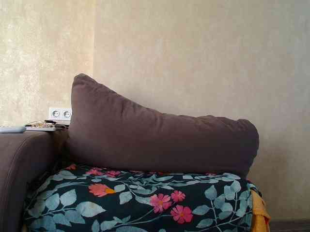 _Brionia_ webcam