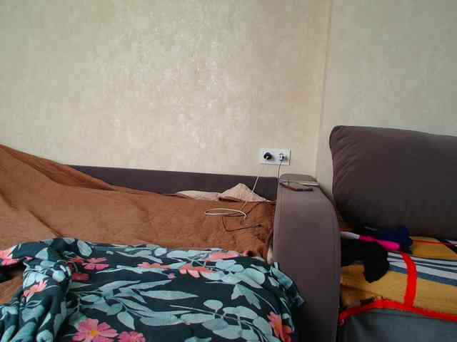 _Brionia_ webcam