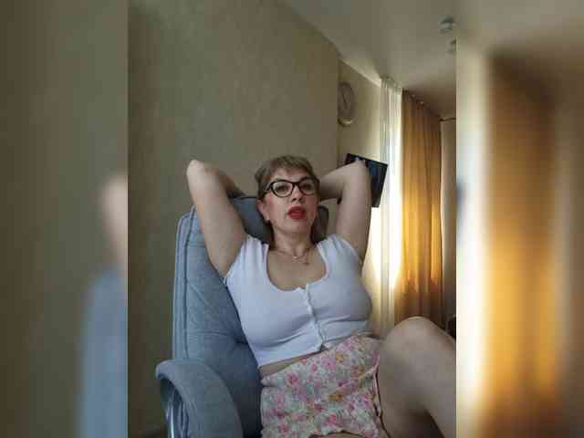 _Brionia_ webcam