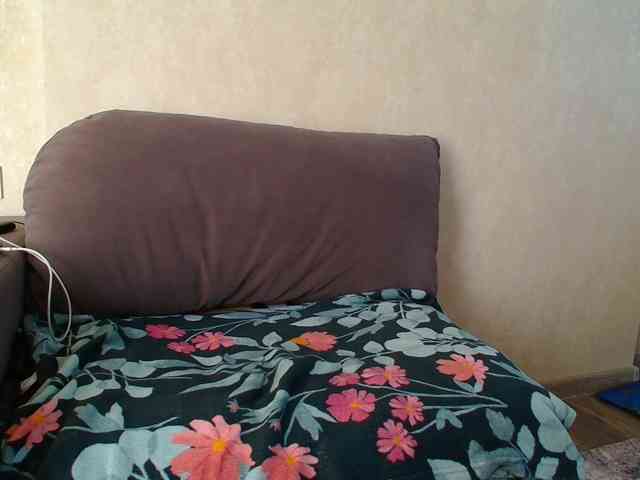 _Brionia_ webcam