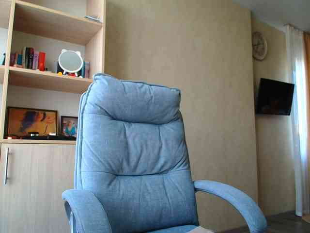 _Brionia_ webcam