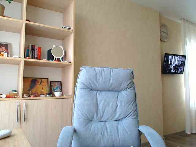 _Brionia_ webcam
