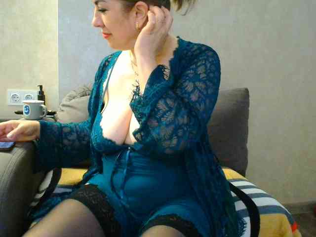 _Brionia_ webcam