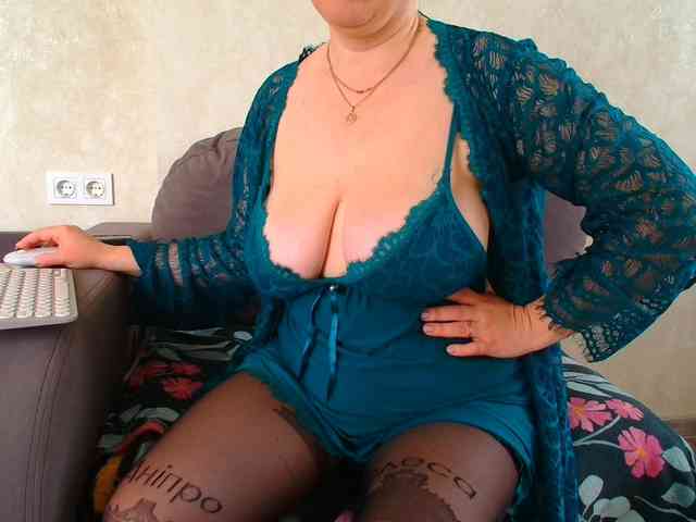 _Brionia_ webcam