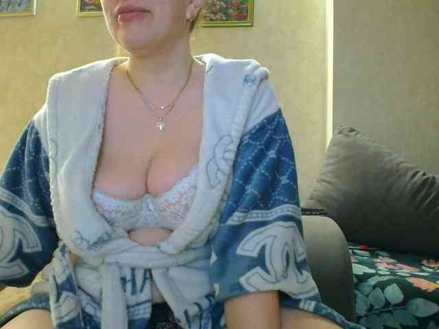 _Brionia_ webcam