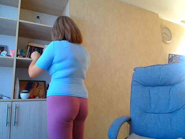 _Brionia_ webcam