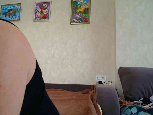 _Brionia_ webcam